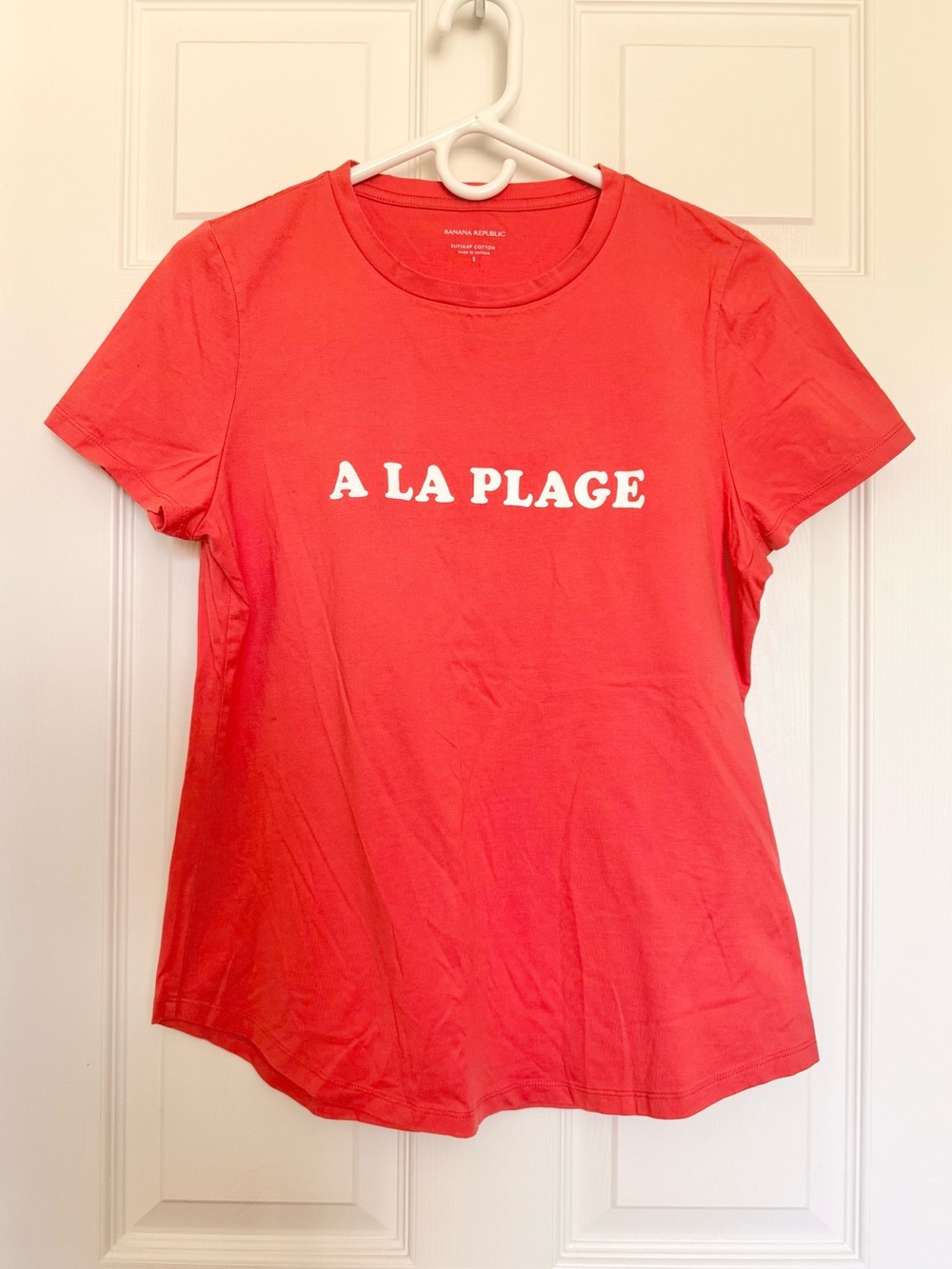 Banana Republic Coral 'A LA PLAGE' Short Sleeve Tee